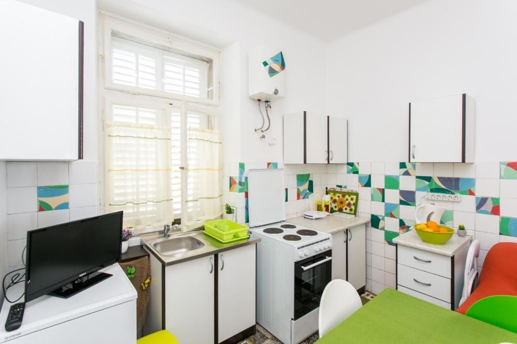 Apartment Blue & Green ดูบรอฟนิก ภายนอก รูปภาพ